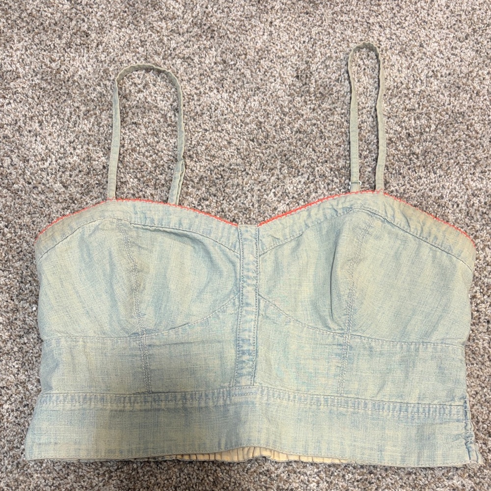 American Eagle denim crop